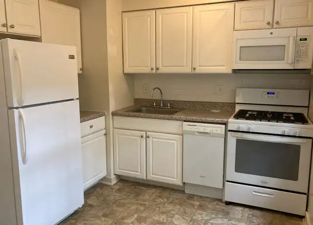 Property at 101 Valley Rd Unit 00 5-A, Ardmore, PA, 19003, 1 bed, 1 bath, [object Object]