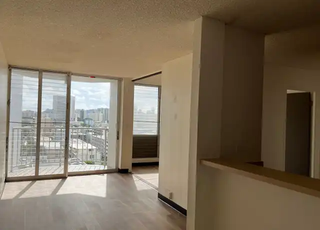 Property at 1535 Pensacola St #907, Honolulu, HI, 96822, 2 beds, 1 bath, [object Object]