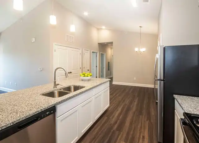 Property at 11245 Farragut Pointe Way, Farragut, TN, 37934, 1-3 bed, 1-2 bath, [object Object]