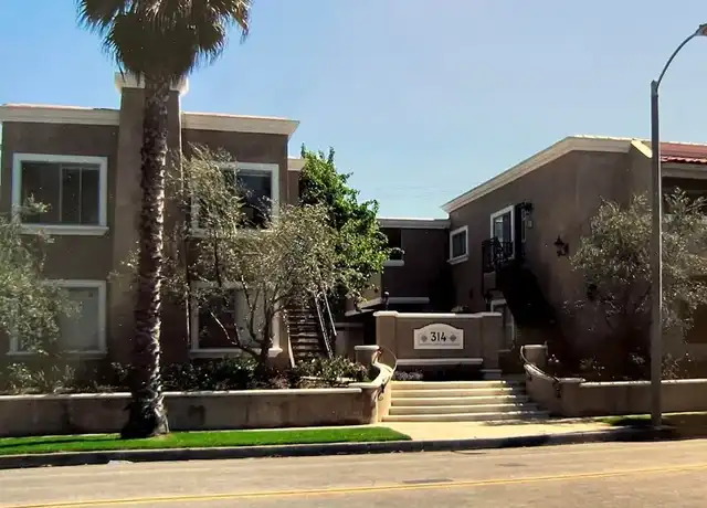 Property at 314 18th St Unit L, Huntington Beach, CA, 92648, 2 beds, 2 baths, [object Object]