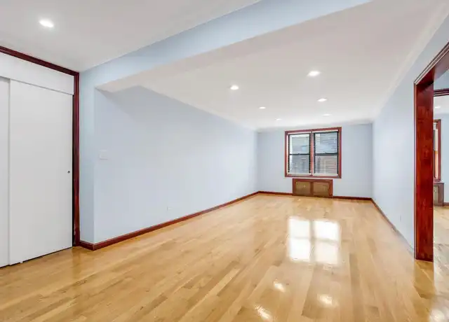 Property at 65-30 108th St Apt 5G, Queens, NY, 11375, 2 beds, 1 bath, [object Object]