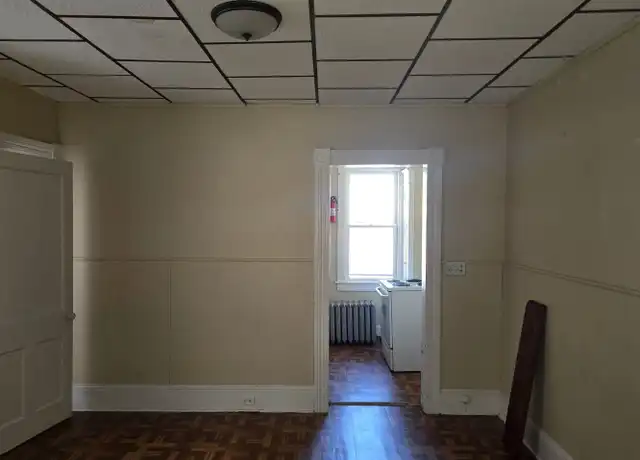 Property at 1507 Washington St Unit 1, Easton, PA, 18042, 1 bed, 1 bath, [object Object]