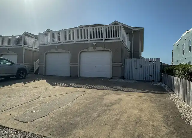Property at 13969 Ports O Call Dr Unit D, Corpus Christi, TX, 78418, 3 beds, 3 baths, [object Object]