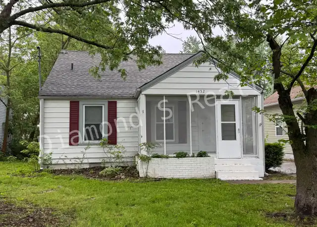 Property at 1452 E Central St, Springfield, MO, 65802, 3 beds, 1 bath, [object Object]