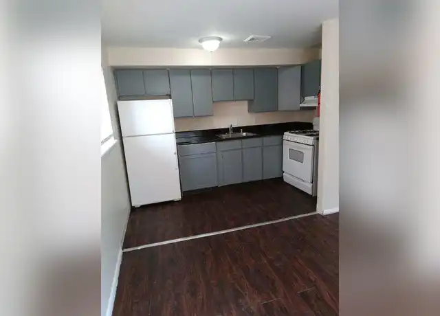 Property at Regent Apartments - 6518 Brown Ave, Baltimore, MD, 21224, 1-2 bed, 1 bath, [object Object]