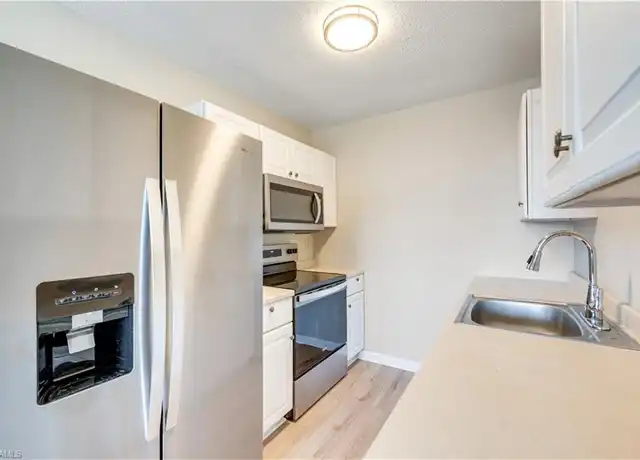 Property at 4629 Bayshore Dr Unit J8, Naples, FL, 34112, 2 beds, 2 baths, [object Object]