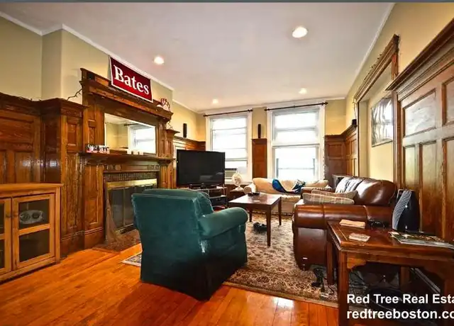 Property at 1793 Beacon St, Brookline, MA, 02445, 3 beds, 1 bath, [object Object]