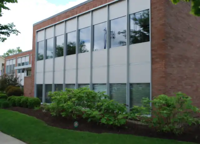 Property at 822 Cherry St SE Unit 101, Grand Rapids, MI, 49506, 2 beds, 1 bath, [object Object]