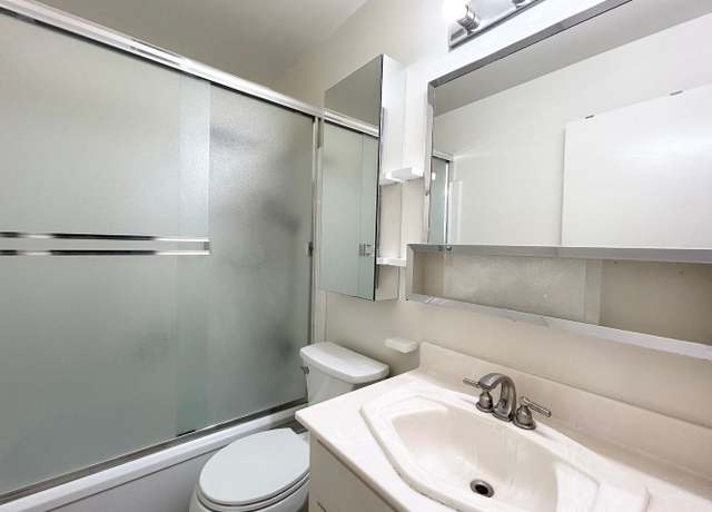 Photo of 1400 Solano Ave Unit 8, Albany, CA 94706
