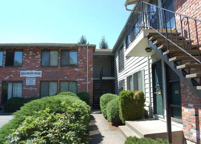 Property at 1301 NE 28th Ave, Portland, OR, 97232, 2 beds, 1 bath, [object Object]