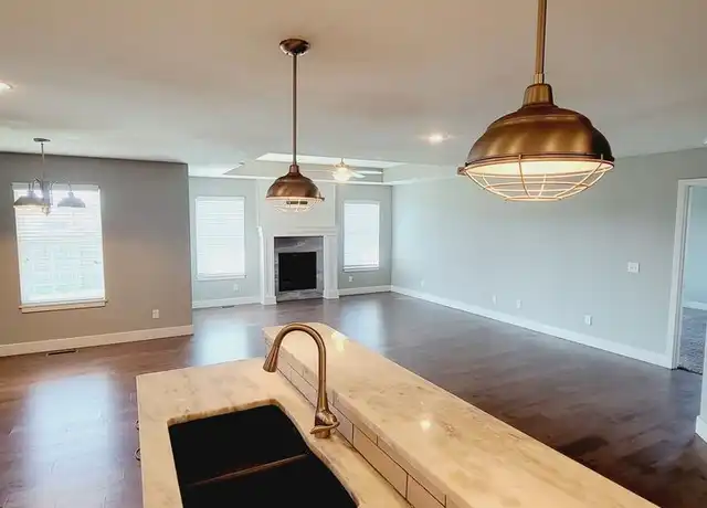 Property at 6011 N 6th Ave, Ozark, MO, 65721, 4 beds, 2 baths, [object Object]