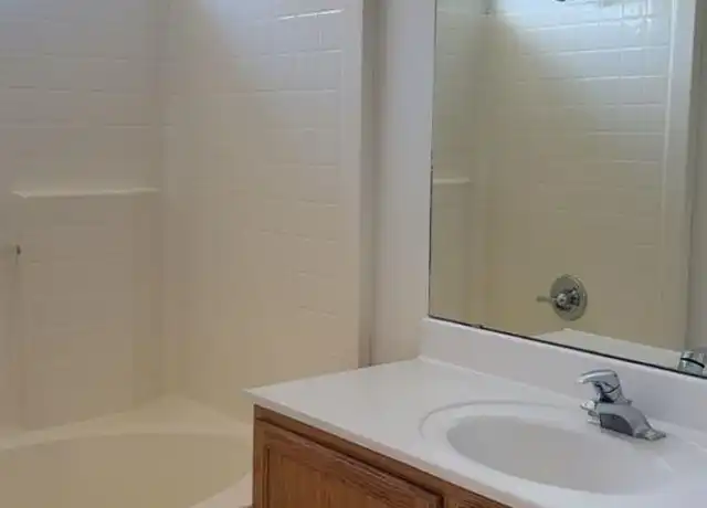 Property at 8027 Vista Estrella Ln SW, Albuquerque, NM, 87121, 4 beds, 2 baths, [object Object]