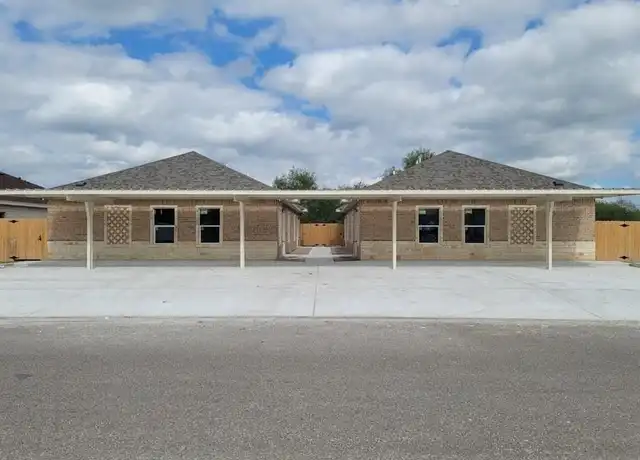 Property at 1327 W Garfield Ave, Alton, TX, 78573, 2 beds, 2 baths, [object Object]