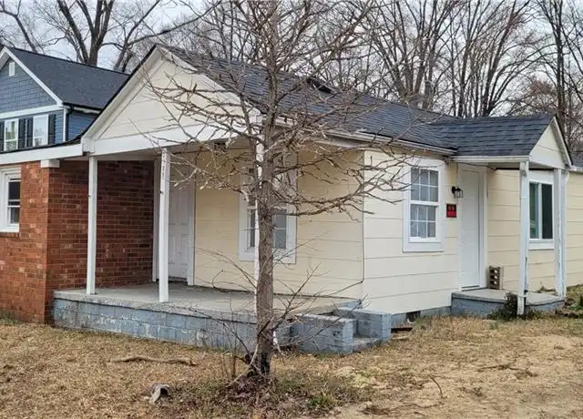 Property at 2109 Niagara St, Greensboro, NC, 27405, 2 beds, 1.5 baths, [object Object]