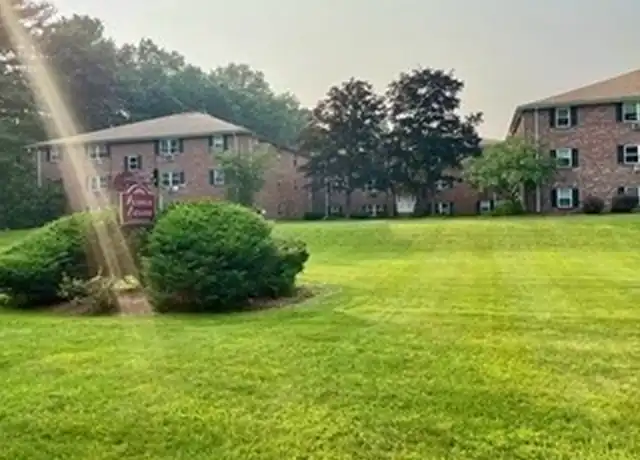 Property at 11 Cross St #7, North Chelmsford, MA, 01863, 2 beds, 1 bath, [object Object]