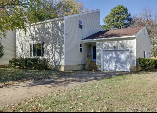 Property at 4 Steeplechase Loop, Hampton, VA, 23666, 3 beds, 2.5 baths, [object Object]