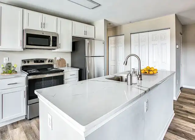 Property at Bayshore Landing - 988 Spa Rd, Annapolis, MD, 21403, 1-2 bed, 1-2 bath, [object Object]