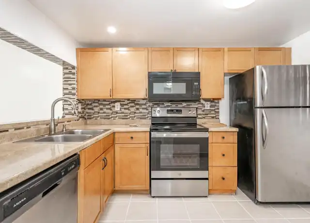 Property at 1811 Sabal Palm Dr Unit S200, Davie, FL, 33324, 2 beds, 2 baths, [object Object]