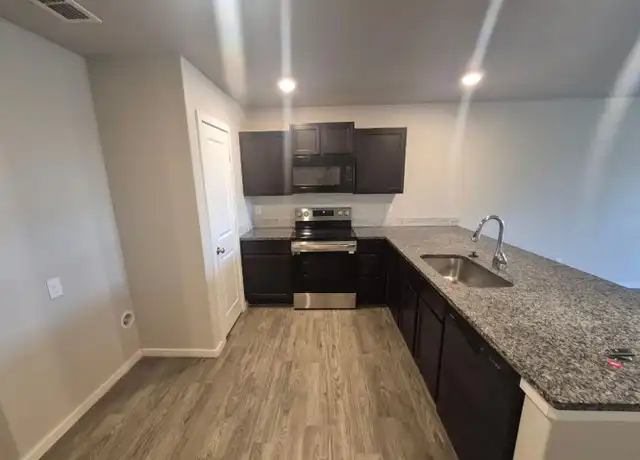 Property at 14401 Avenue X Unit B, Lubbock, TX, 79423, 3 beds, 2 baths, [object Object]