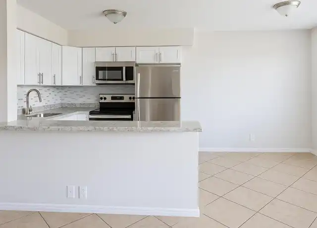 Property at 4670 NE 5th Ave Unit 07, Boca Raton, FL, 33431, 2 beds, 1 bath, [object Object]