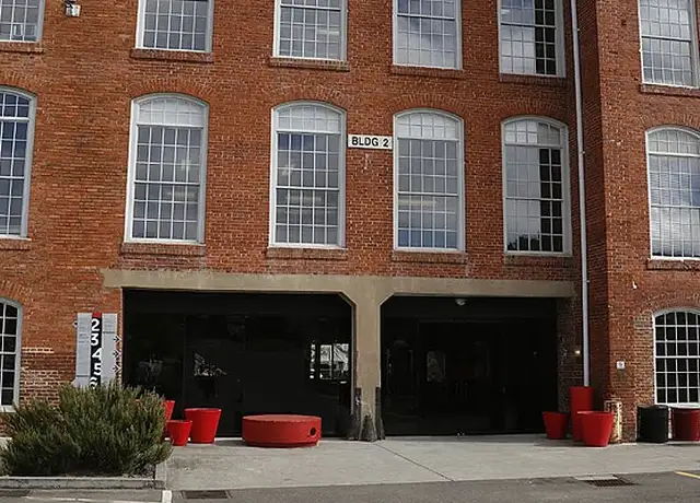 Photo of 807 E Main St, Durham, NC 27701