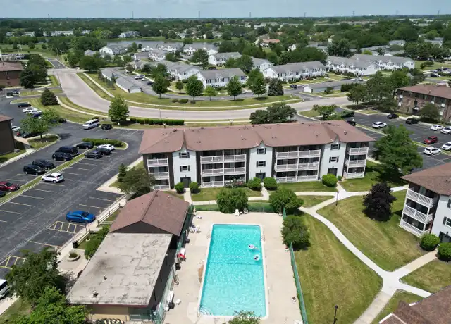 Property at 185 Gregory St #10, Aurora, IL, 60504, 2 beds, 1.5 baths, [object Object]