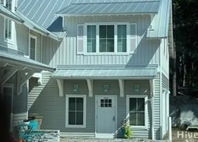 Property at 6914 Johnny Mercer Blvd, Savannah, GA, 31410, 2 beds, 2 baths, [object Object]