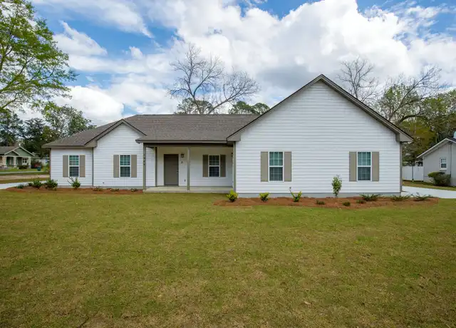 Property at 1909 Jeanette St Unit A, Valdosta, GA, 31602, 3 beds, 2 baths, [object Object]