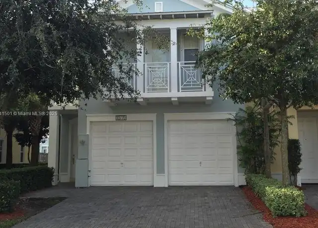Property at 10770 NW 76th Ln, Doral, FL, 33178, 4 beds, 3.5 baths, [object Object]