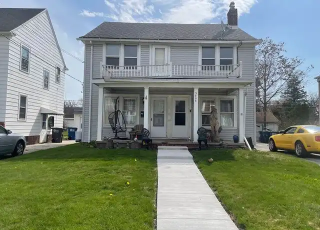 Property at 3808 Torrance Dr, Toledo, OH, 43612, 2 beds, 1 bath, [object Object]