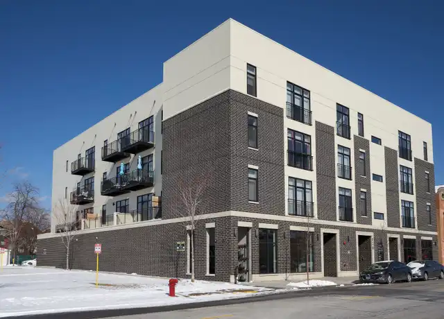 Property at 926 E 43rd St Unit 303, Chicago, IL, 60653, 2 beds, 1.5 baths, [object Object]