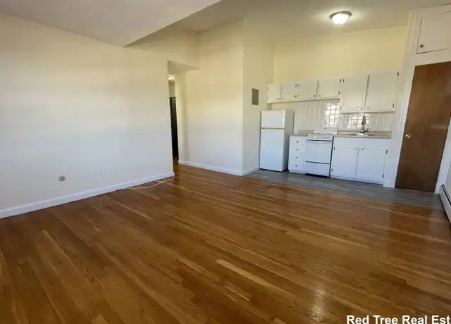 Property at 180 N Beacon St, Brighton, MA, 02135, 1 bed, 1 bath, [object Object]