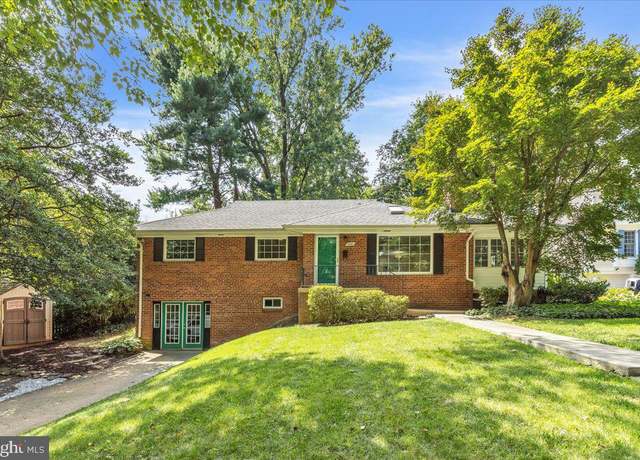 Photo of 3020 Military Rd, Arlington, VA 22207