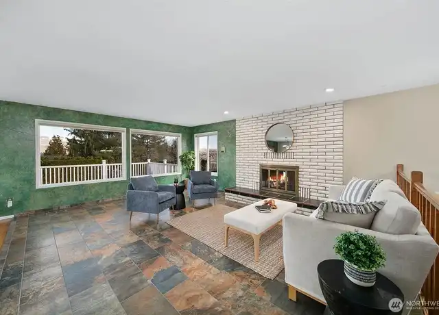 Property at 1622 Horselake Rd, Wenatchee, WA, 98801, 5 beds, 3 baths, [object Object]