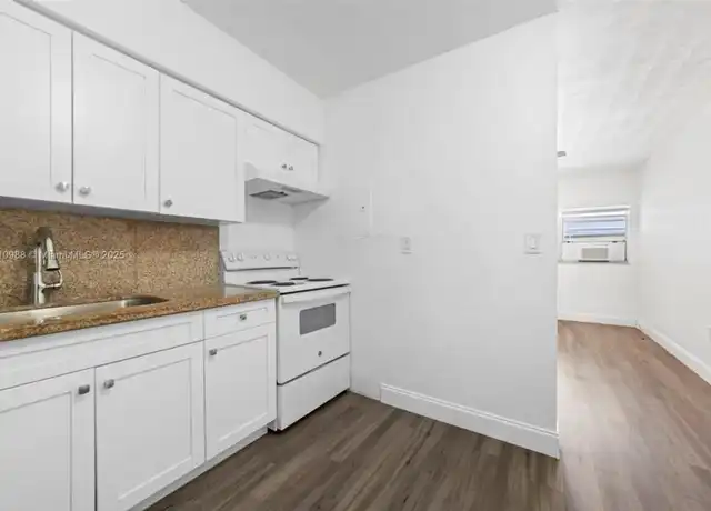 Property at 15940 NE 19th Ct Unit 3, North Miami Beach, FL, 33162, 1 bed, 1 bath, [object Object]
