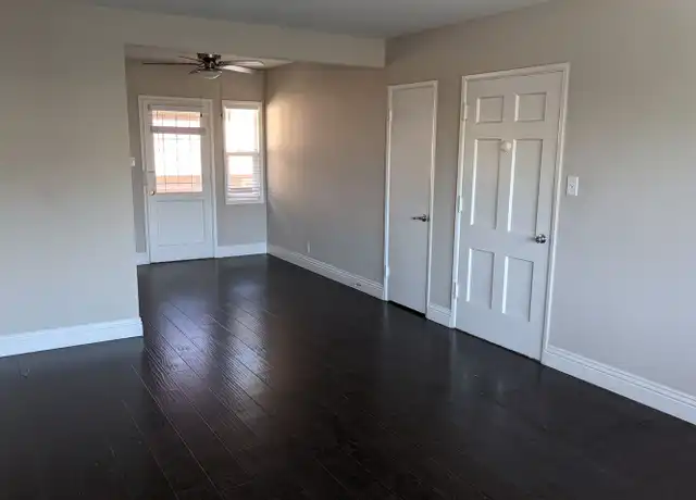 Property at 4834 W 57th St Unit Fairfax-5720 1/2 Fairfax, Windsor Hills, CA, 90056, 1 bed, 1 bath, [object Object]