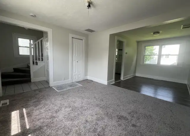 Property at 125 Highland Ave, Naugatuck, CT, 06770, 2 beds, 1 bath, [object Object]