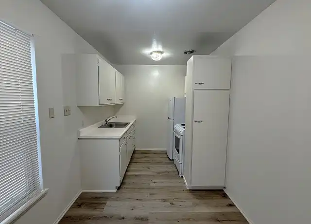 Property at 2532 Dana St Unit 2, Berkeley, CA, 94704, 1 bed, 1 bath, [object Object]