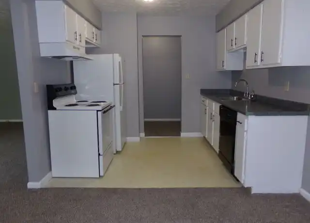 Property at 947 Business 28 Unit 10, Milford, OH, 45150, 2 beds, 1.5 baths, [object Object]