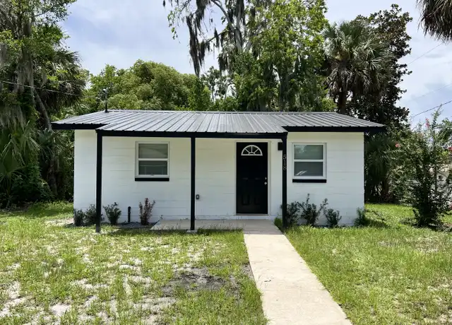 Property at 518 N 10th St, Palatka, FL, 32177, 2 beds, 1 bath, [object Object]