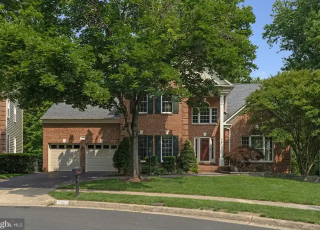 Property at 7902 Bracksford Ct, Fairfax Station, VA, 22039, 5 beds, 3.5 baths, [object Object]