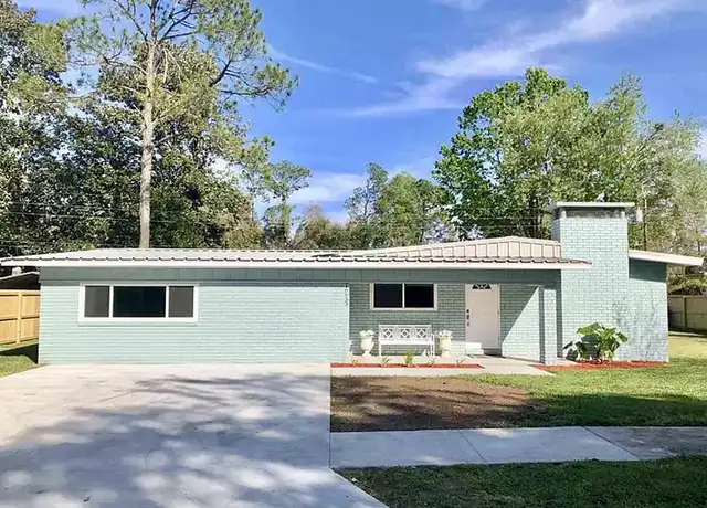 Property at 16633 NW 173rd Ter, Alachua, FL, 32615, 3 beds, 2 baths, [object Object]