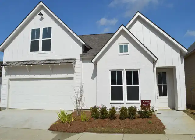 Property at 9135 Southlawn Dr, Baton Rouge, LA, 70810, 4 beds, 2 baths, [object Object]