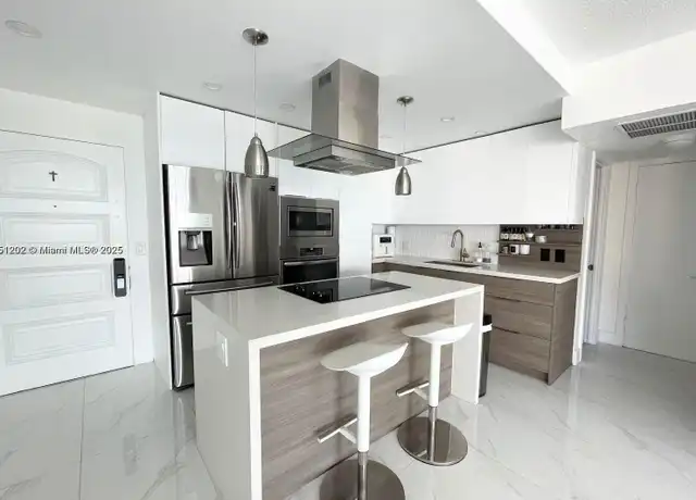 Property at 11111 Biscayne Blvd Unit 18H, Miami, FL, 33181, 1 bed, 1.5 baths, [object Object]