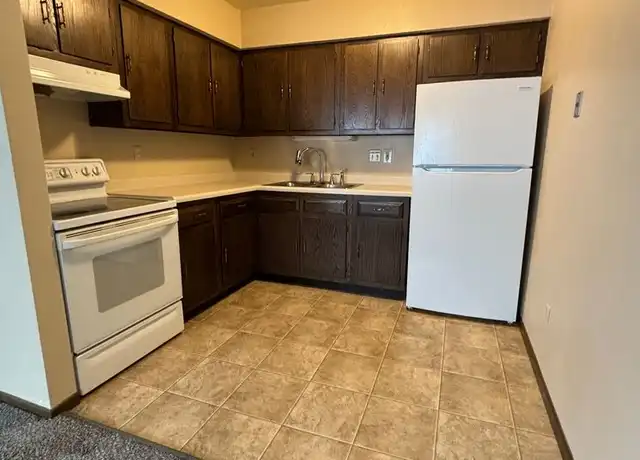 Property at St. Francis Drive Apartments - 2539 St Francis Dr, Waterloo, IA, 50702, 2 beds, 1 bath, [object Object]