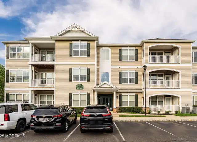 Property at 414 Sloan Ct, Matawan, NJ, 07747, 2 beds, 2 baths, [object Object]