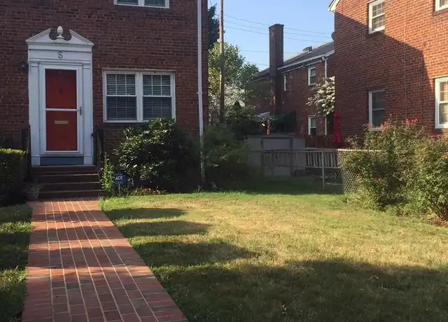 Property at 5 E Alexandria Ave, Alexandria, VA, 22301, 2 beds, 1 bath, [object Object]