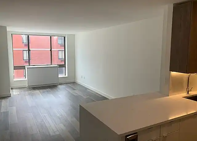 Property at 520 W 43rd St Unit 18G, New York, NY, 10036, 0 beds, 1 bath, [object Object]