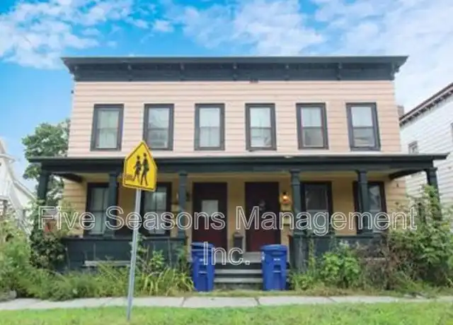 Property at 2 N Champlain St, Burlington, VT, 05401, 1 bed, 1 bath, [object Object]
