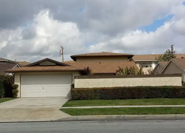 Property at 4201 Farquhar Ave Unit 4203, Los Alamitos, CA, 90720, 2 beds, 2 baths, [object Object]
